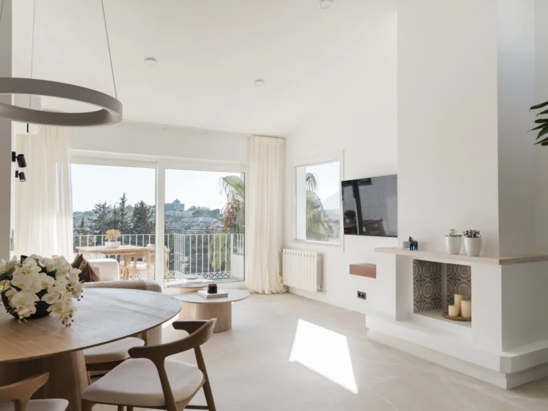 2 Bedroom Private Villa for Sale in Estepona