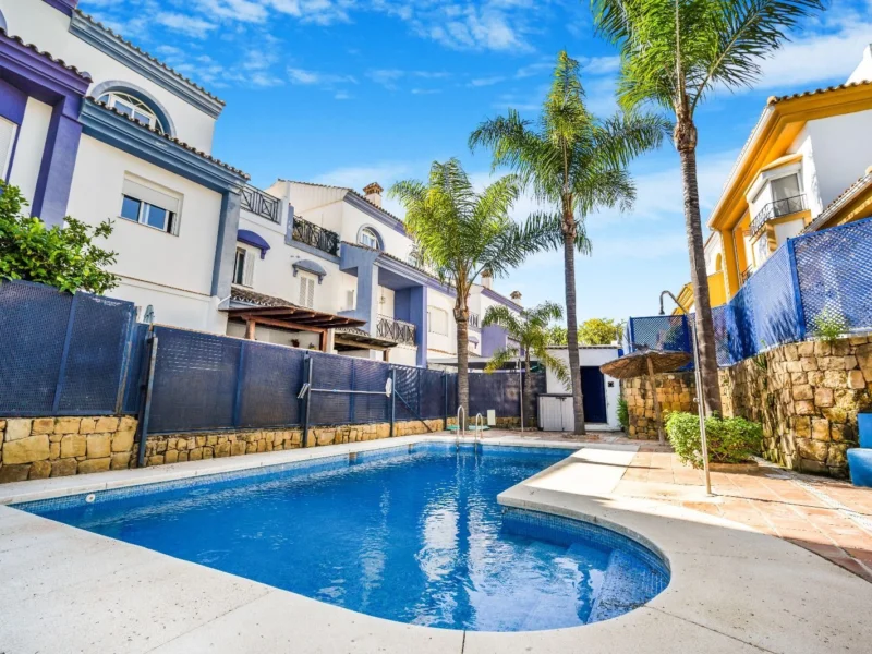 5 Bedroom Private Villa for Sale in Guadalmina Alta, San Pedro de Alcántara