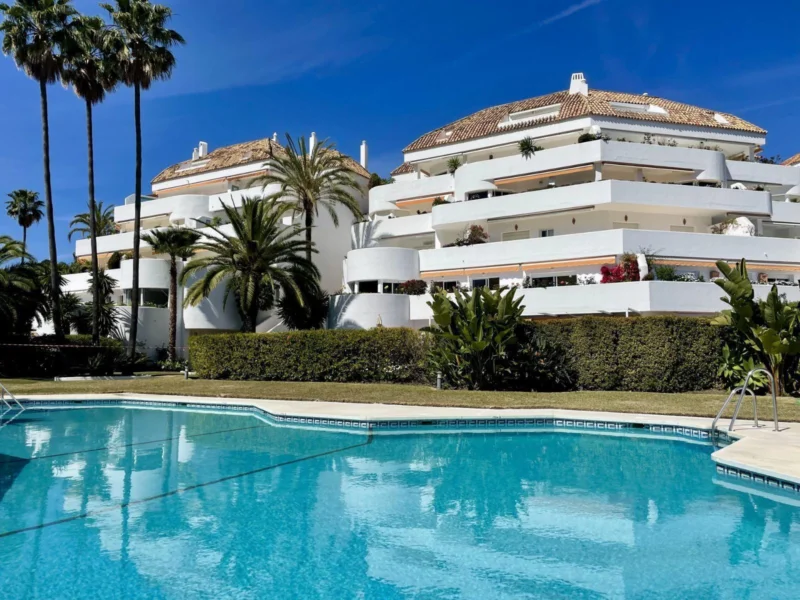 2 Bedroom Apartment for Sale in Marbella