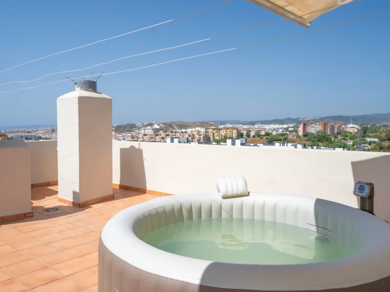 3 Bedroom Apartment for Sale in Estepona
