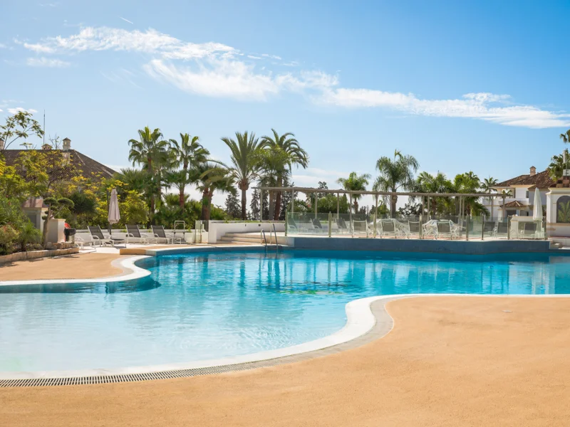 4 Bedroom Apartment for Sale in Monte Paraiso, Milla de Oro, Marbella