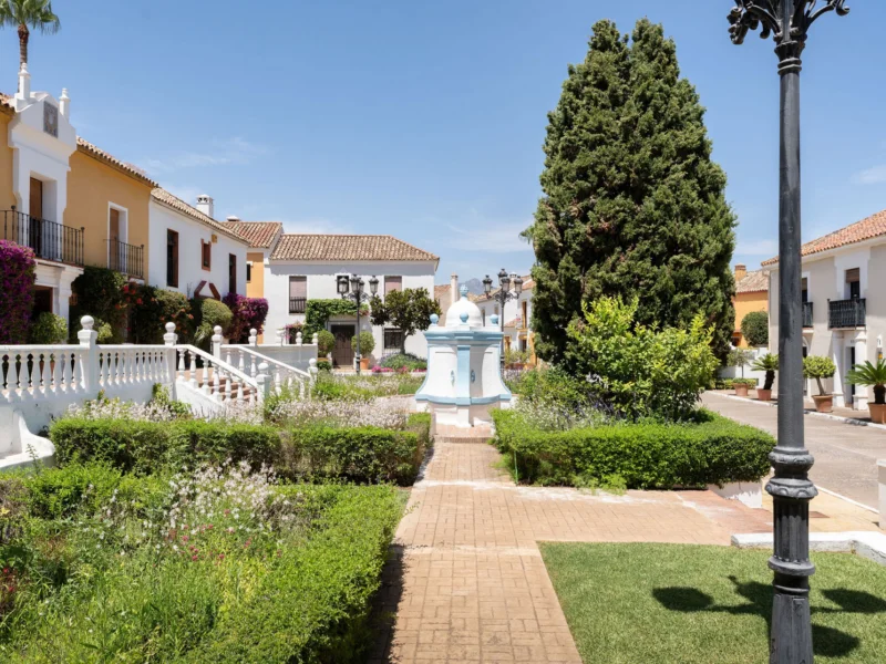3 Bedroom Private Villa for Sale in Guadalmina Baja, San Pedro de Alcántara