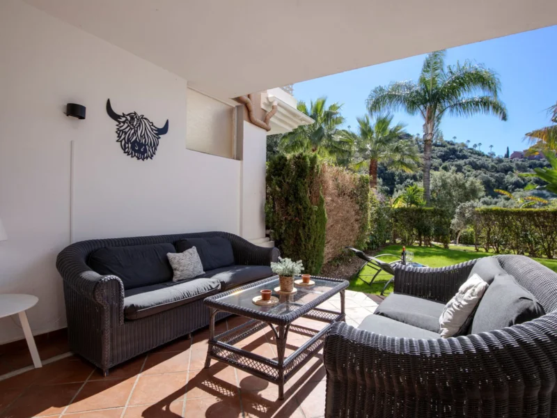 2 Bedroom Apartment for Sale in Los Arqueros, Benahavís