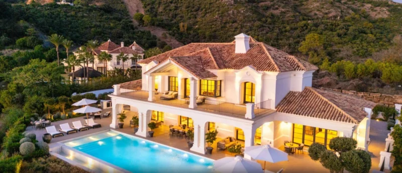 7 Bedroom Private Villa for Sale in Benahavís