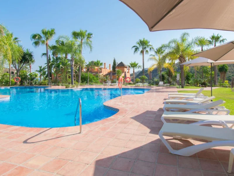 3 Bedroom Private Villa with Terrace for Rent in Benahavís