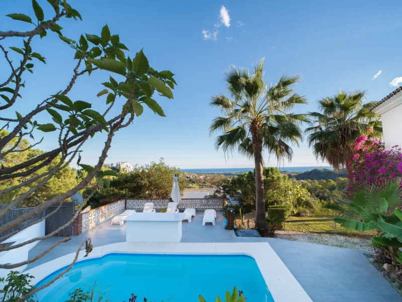 7 Bedroom Private Villa for Sale in Forest Hills, Estepona
