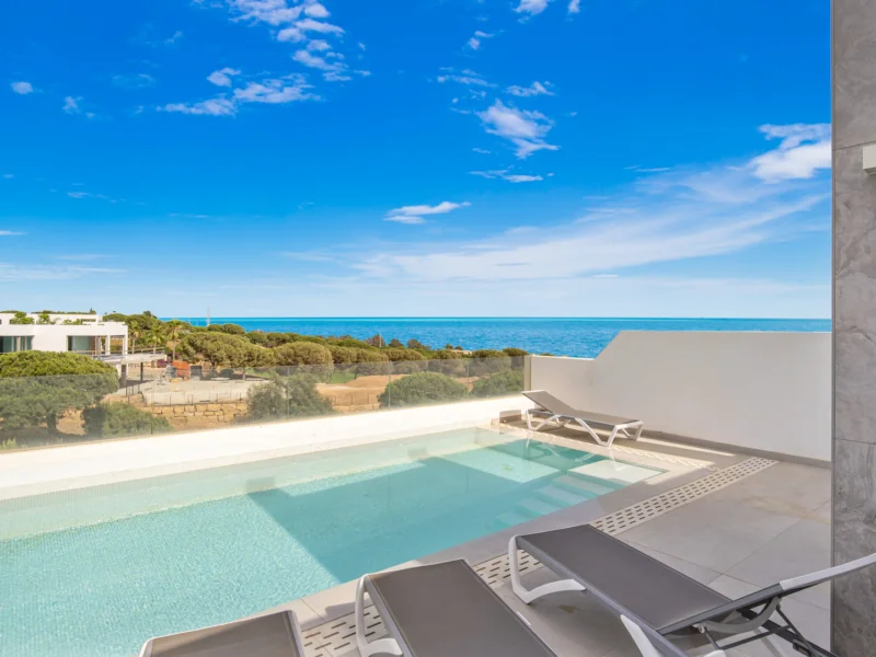 3 Bedroom Private Villa for Sale in Marbella Centro