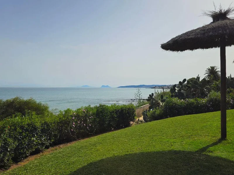2 Bedroom Private Villa with Terrace for Sale in Estepona