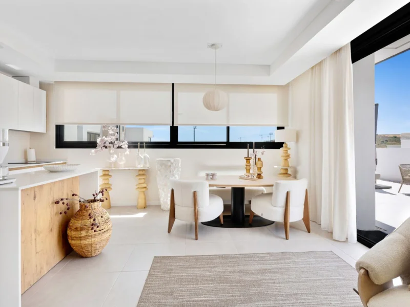 2 Bedroom Apartment for Sale in Estepona