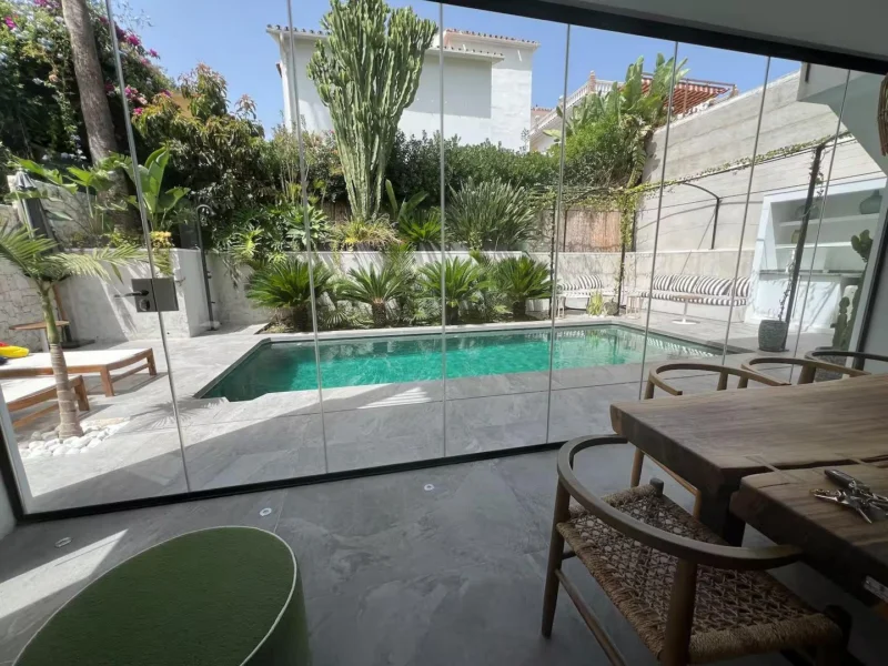 5 Bedroom Private Villa for Sale in El Rosario, Marbella