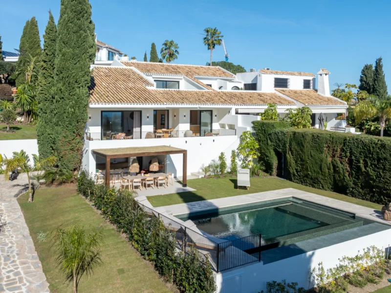 4 Bedroom Private Villa for Sale in Benahavís