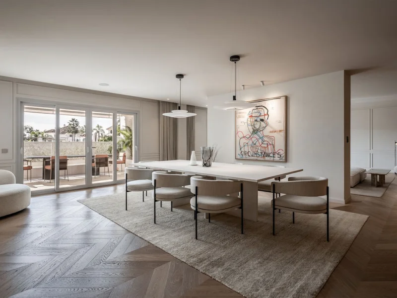 4 Bedroom Apartment with Terrace for Sale in Milla de Oro, Marbella