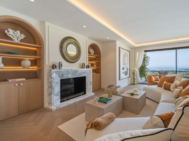 5 Bedroom Apartment with Terrace for Sale in Los Arrayanes, Nueva Andalucía, Marbella
