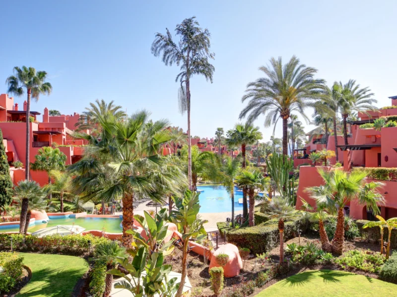 2 Bedroom Apartment for Sale in Estepona
