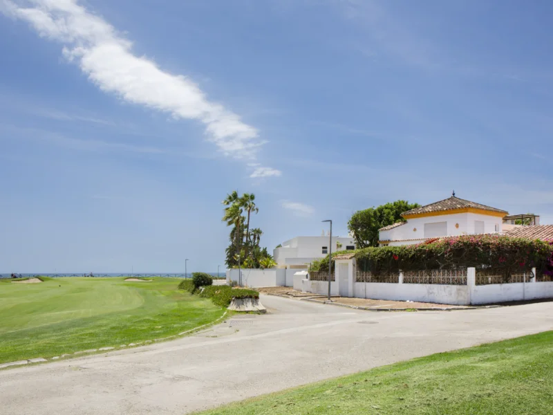 4 Bedroom Private Villa for Sale in Guadalmina Baja, San Pedro de Alcántara