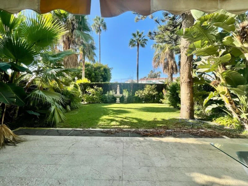 4 Bedroom Apartment for Sale in San Pedro de Alcántara