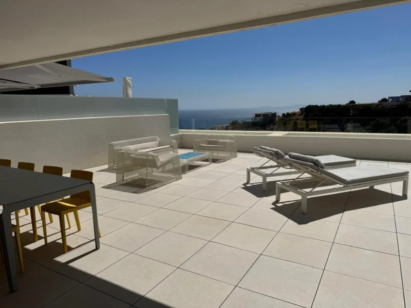 3 Bedroom Apartment with Terrace for Sale in Altos de los Monteros, Los Monteros, Marbella