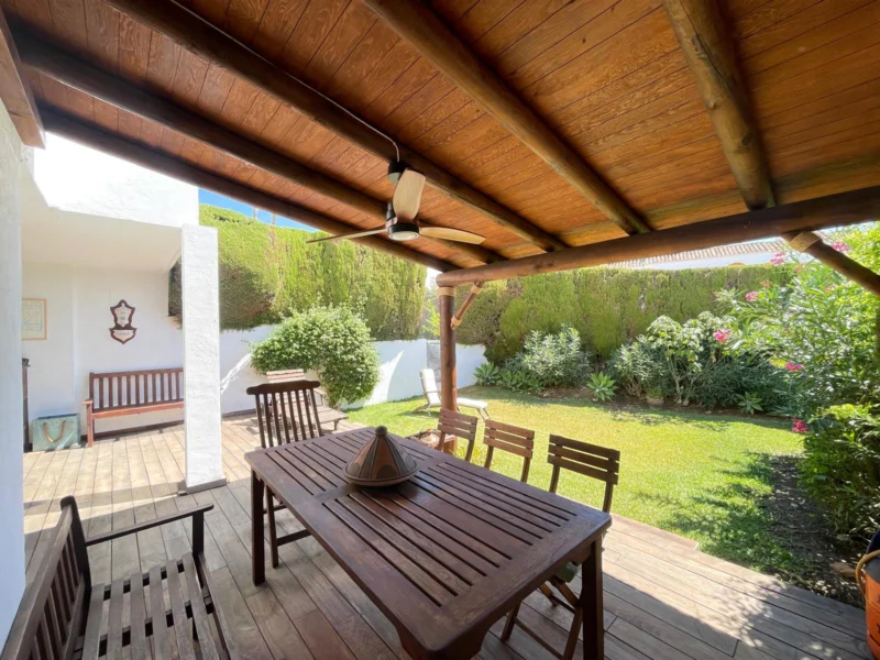 3 Bedroom Private Villa with Terrace for Rent in Estepona