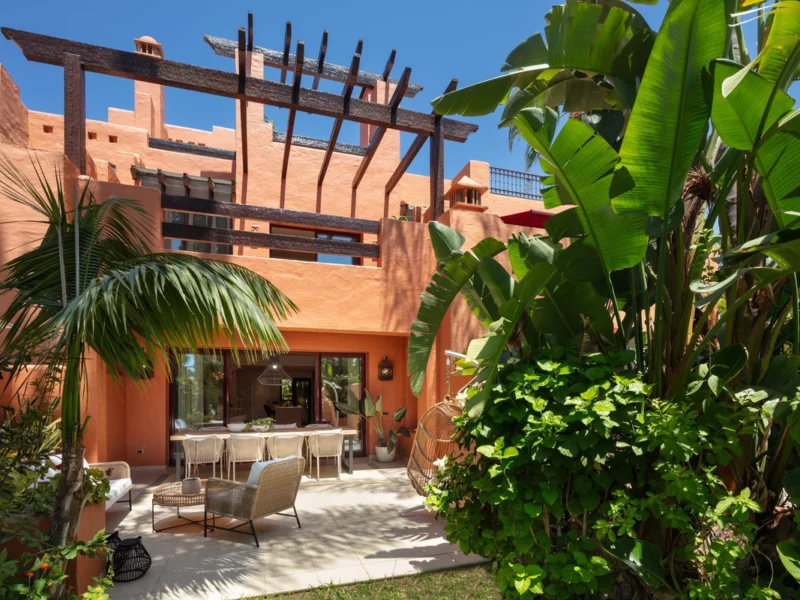 4 Bedroom Private Villa for Sale in Milla de Oro, Marbella