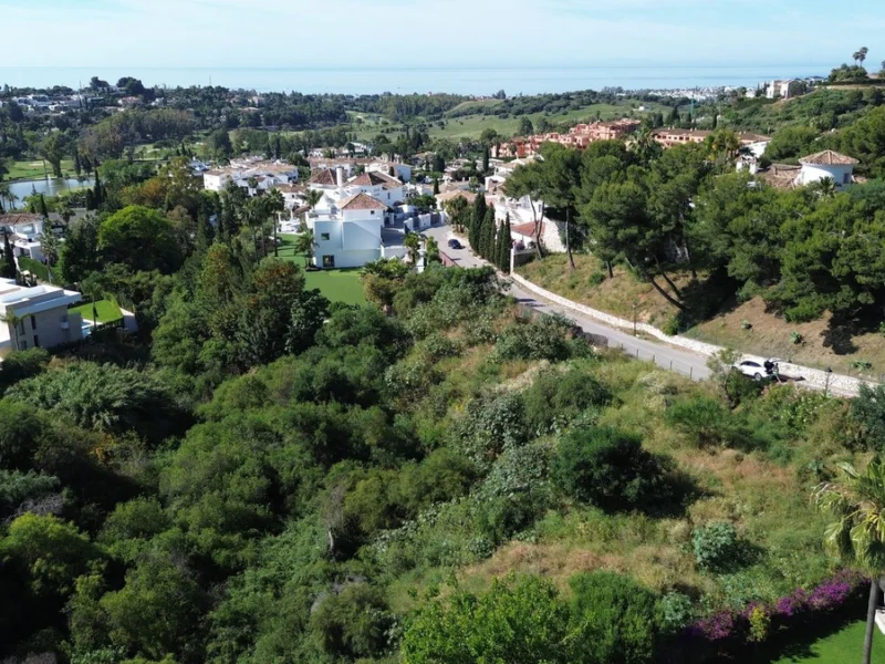 Apartment for Sale in El Paraíso, Estepona