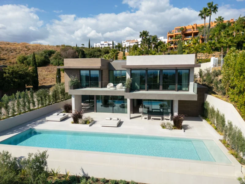 5 Bedroom Private Villa for Sale in Los Flamingos, Benahavís