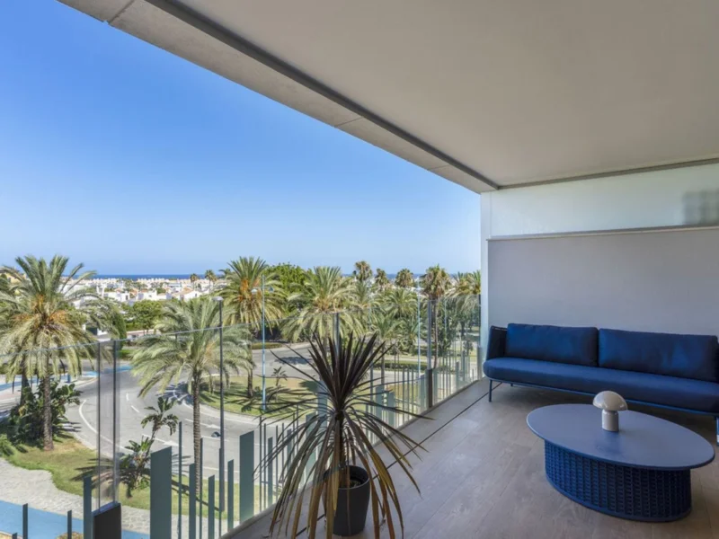3 Bedroom Apartment with Terrace for Sale in San Pedro de Alcántara