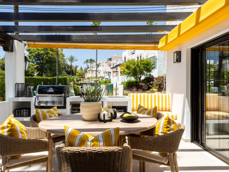 3 Bedroom Apartment for Sale in Aldea Blanca, Nueva Andalucía, Marbella