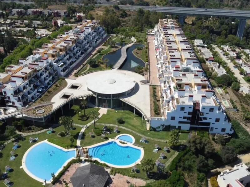Furnished 2 Bedroom Apartment for Rent in Benahavís