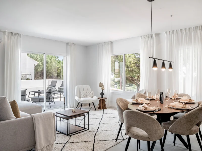 Furnished 4 Bedroom Apartment for Rent in Los Pinos de Aloha, Nueva Andalucía, Marbella