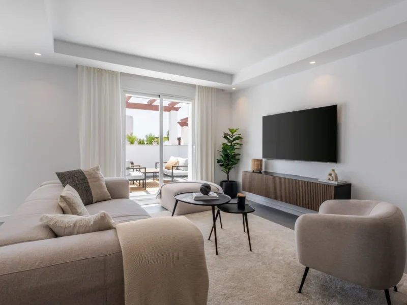 4 Bedroom Apartment for Rent in Aloha Royal, Nueva Andalucía, Marbella