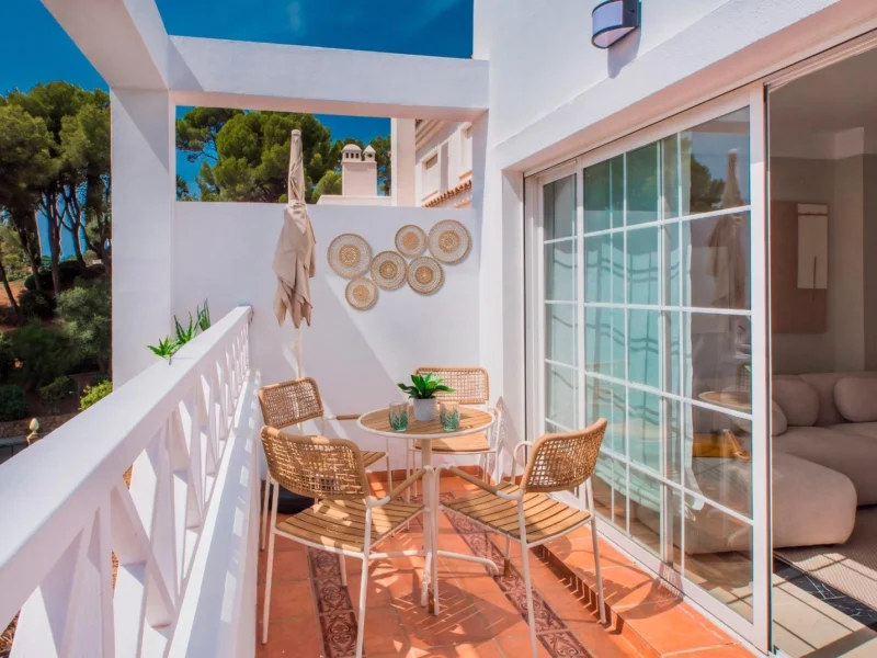 2 Bedroom Apartment for Sale in Río Real, Marbella