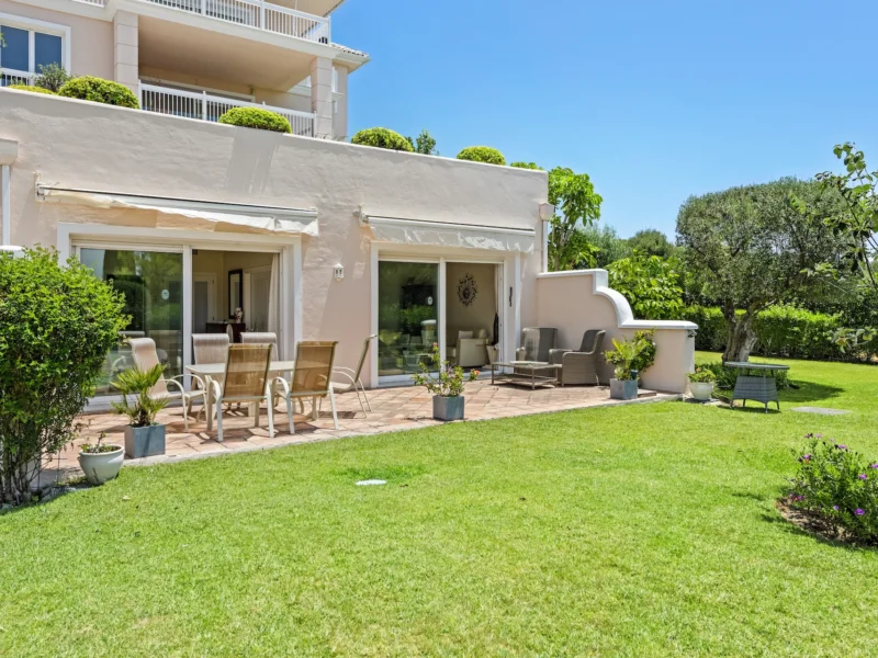 1 Bedroom Apartment for Sale in Los Flamingos, Benahavís