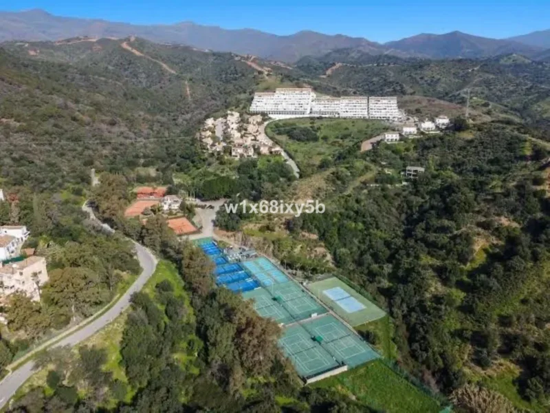 Apartment for Sale in Estepona
