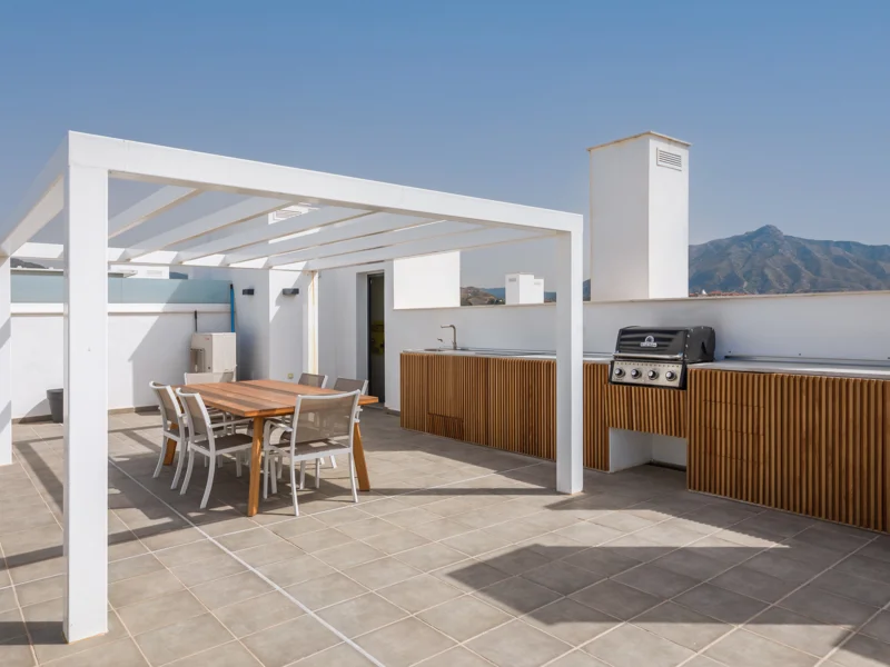 4 Bedroom Apartment for Sale in San Pedro de Alcántara
