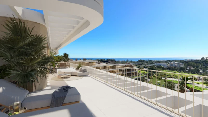 3 Bedroom Apartment for Sale in Estepona
