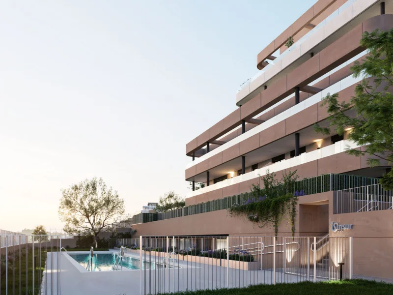 2 Bedroom Apartment with Terrace for Sale in Estepona