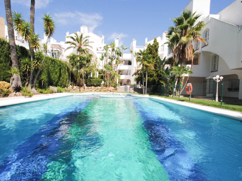 2 Bedroom Apartment for Sale in Nagüeles, Marbella
