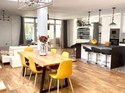 Furnished 4 Bedroom Private Villa with Terrace for Rent in El Paraíso, Estepona