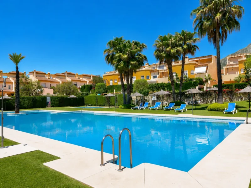 3 Bedroom Private Villa for Sale in Corona de Nagüeles, Milla de Oro, Marbella