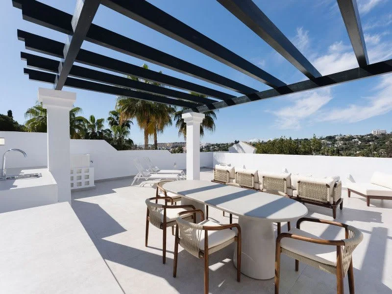 3 Bedroom Apartment for Sale in Aloha Gardens, Nueva Andalucía, Marbella