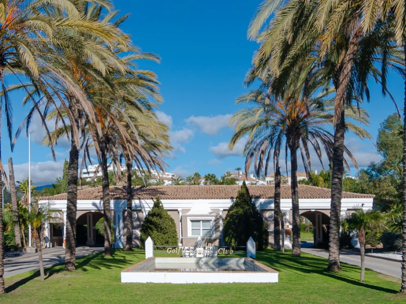 Apartment for Sale in Estepona