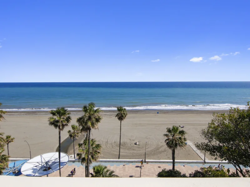1 Bedroom Apartment for Sale in La Alqueria, Estepona