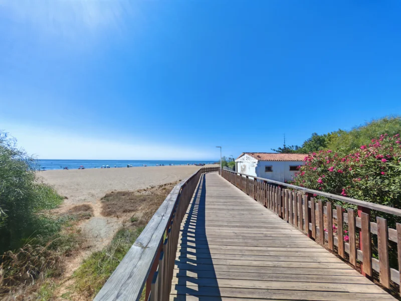 2 Bedroom Private Villa for Sale in Cancelada, Estepona