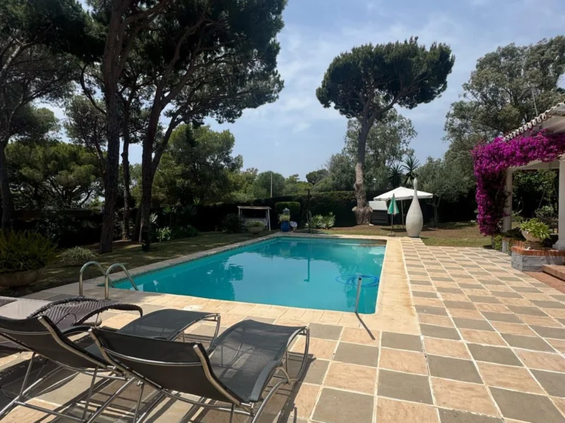 Furnished 4 Bedroom Private Villa for Rent in Las Chapas, Marbella