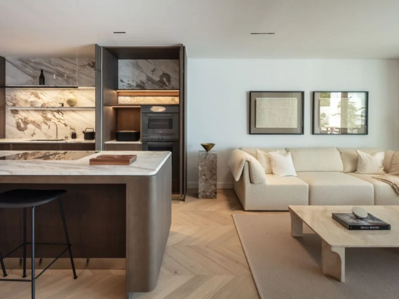 3 Bedroom Apartment with Terrace for Sale in Milla de Oro, Marbella