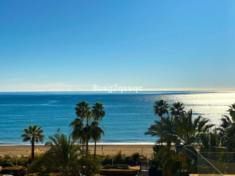 3 Bedroom Apartment with Terrace for Sale in Costalita, Cancelada, Estepona