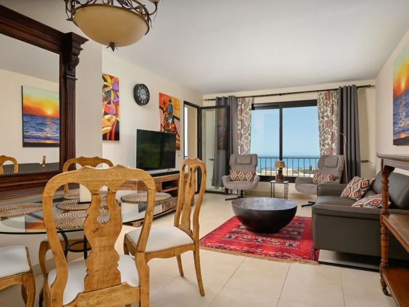 3 Bedroom Apartment with Terrace for Sale in Altos de los Monteros, Los Monteros, Marbella