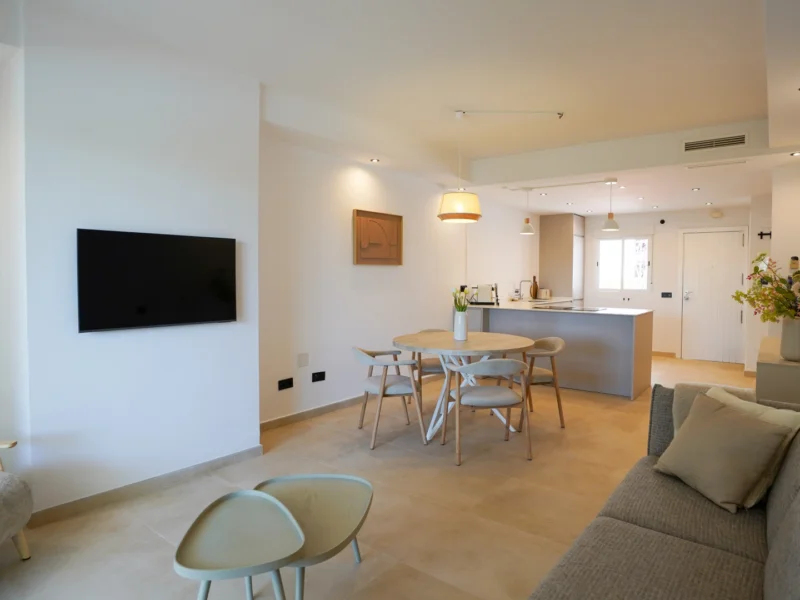 2 Bedroom Apartment for Sale in Aloha Royal, Nueva Andalucía, Marbella
