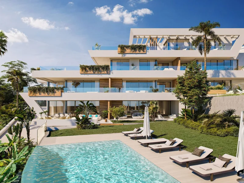 3 Bedroom Apartment for Sale in Cabopino, Marbella
