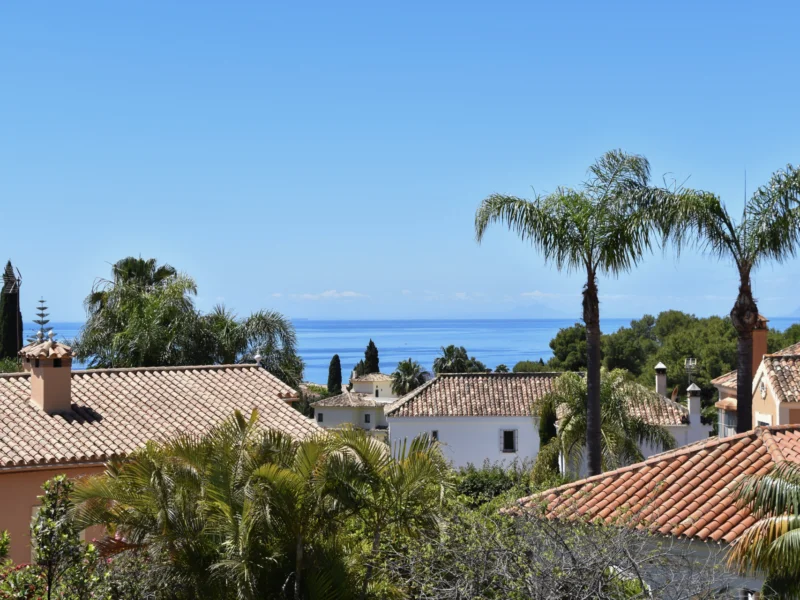 5 Bedroom Private Villa for Rent in Marbella